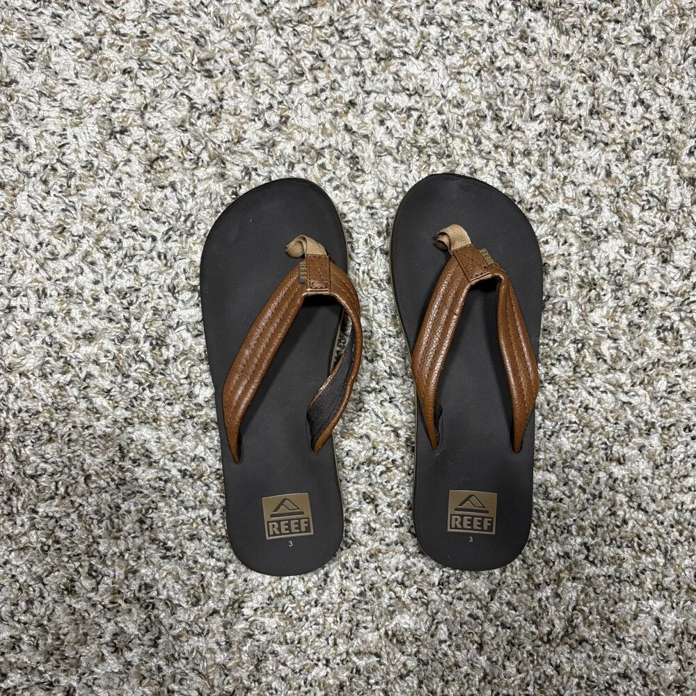 REEF KIDS AHI flip flop sandals big kid EU 34/ US 3 brown faux leather upper